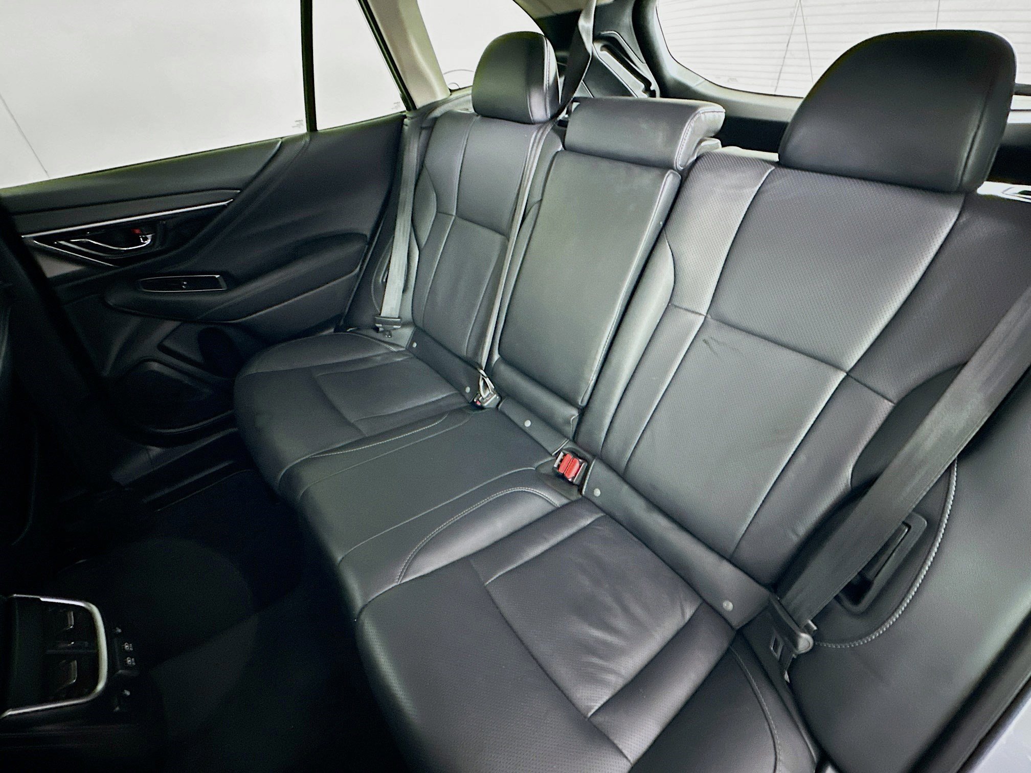 Used 2022 Subaru Outback Limited XT image 24