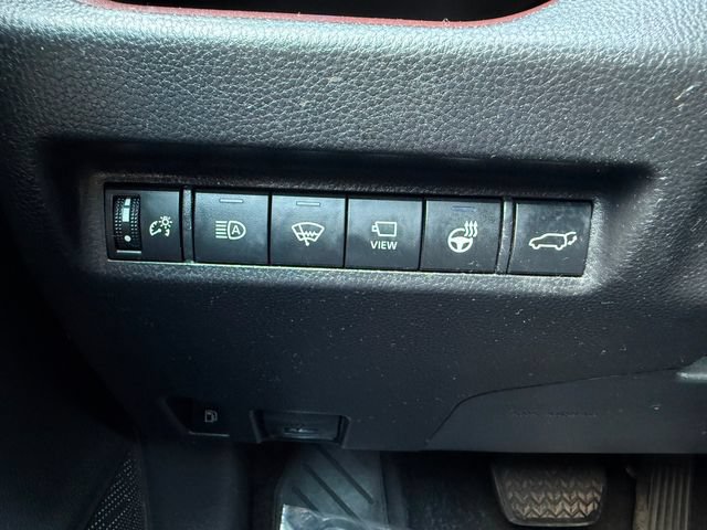 Used 2021 Toyota RAV4 Limited AWD/4WD image 13
