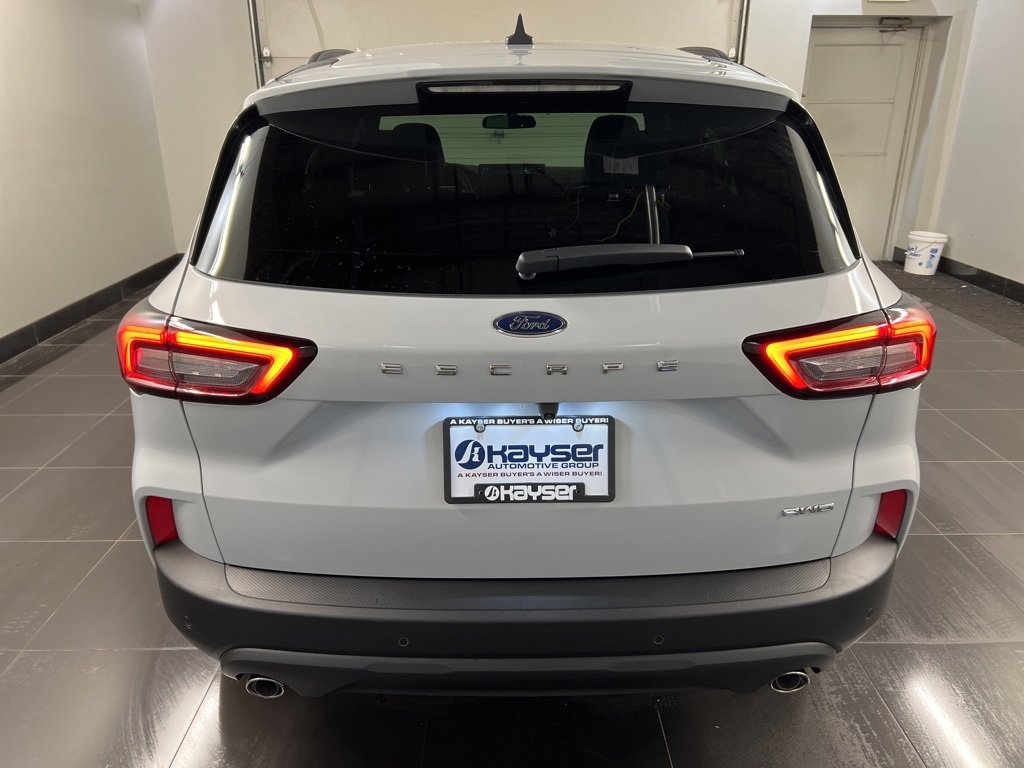 New 2026 Ford Escape ST-Line w/ Tech Pack #1 image 5