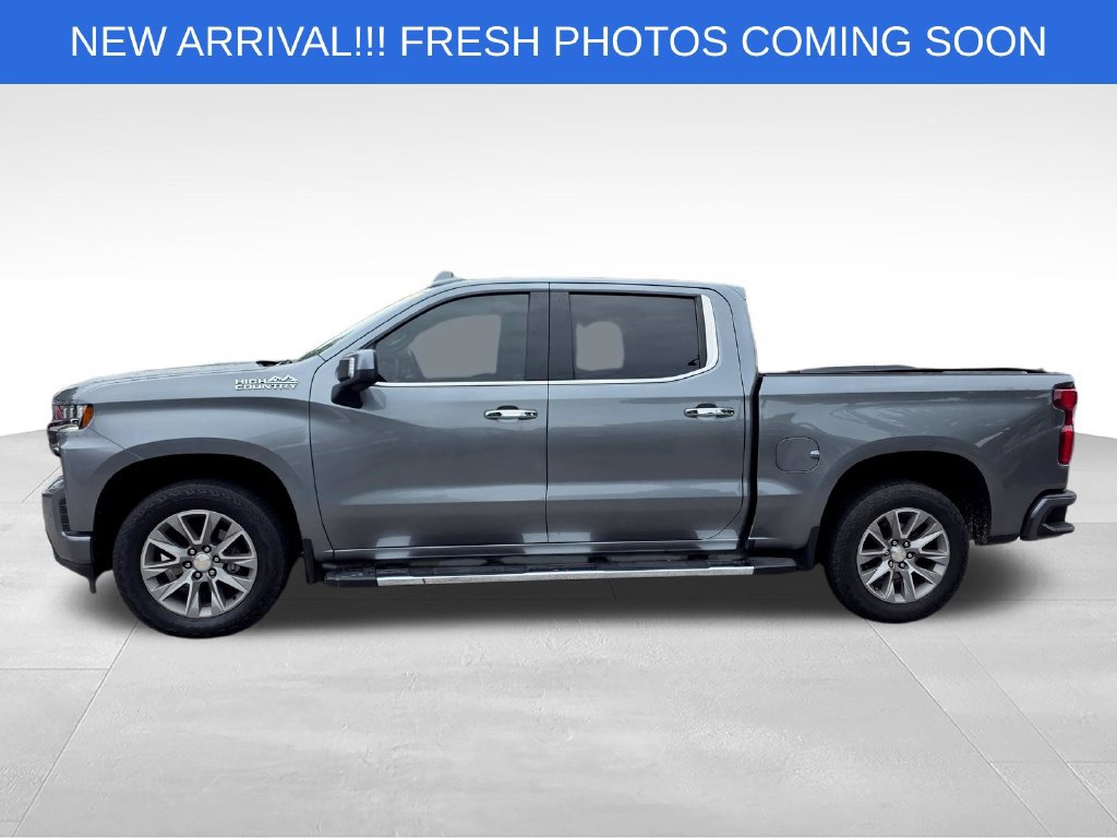 Used 2021 Chevrolet Silverado 1500 High Country w/ Technology Package AWD/4WD image 3