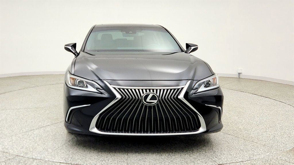 Used 2020 Lexus ES 350 w/ Premium Package FWD image 2