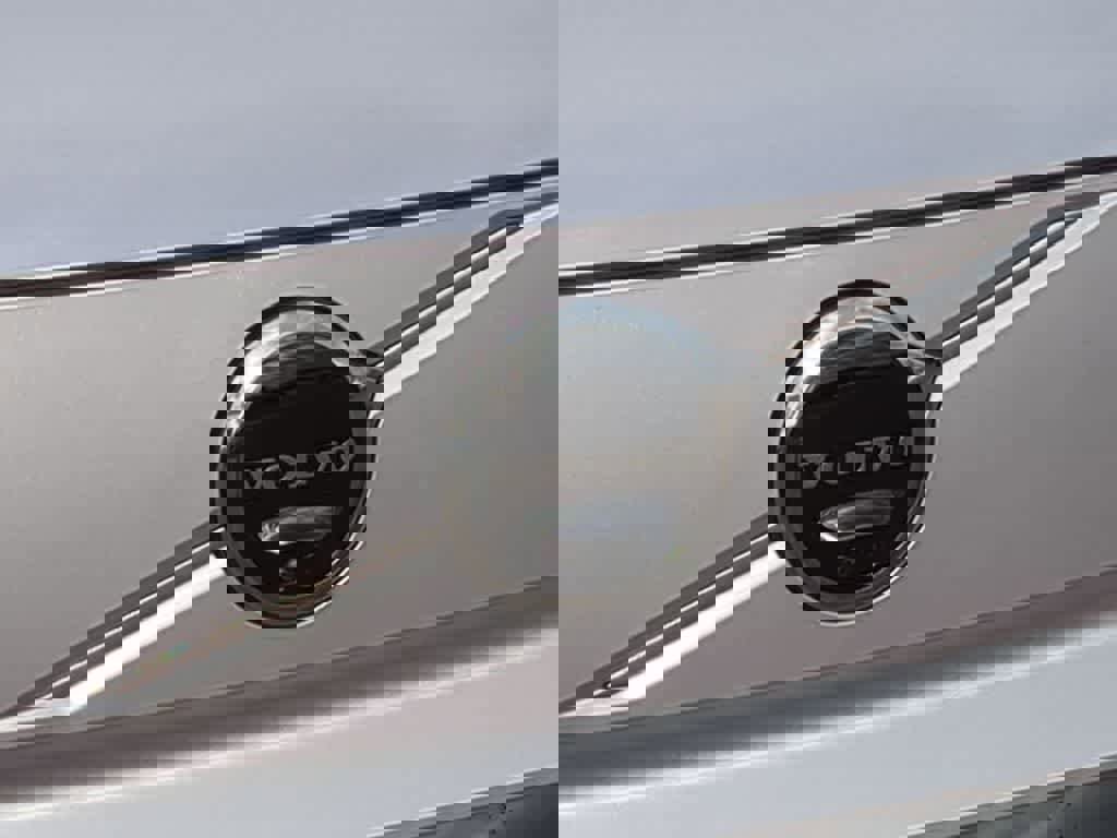 New 2026 Volvo EX90 Ultra image 11