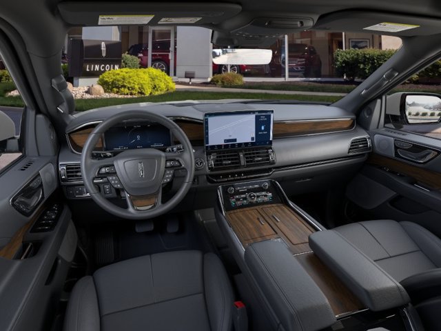 New 2024 Lincoln Navigator L Reserve AWD/4WD image 9