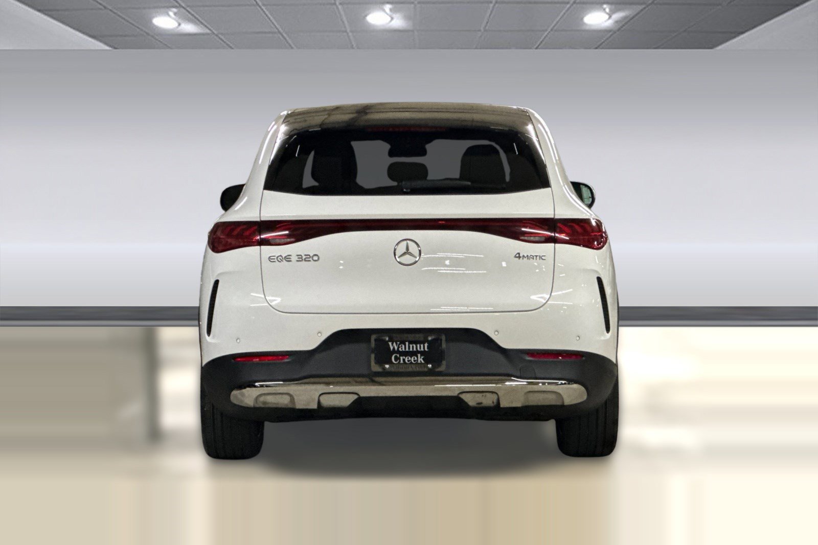 Used 2026 Mercedes-Benz EQE 320 4MATIC SUV image 9