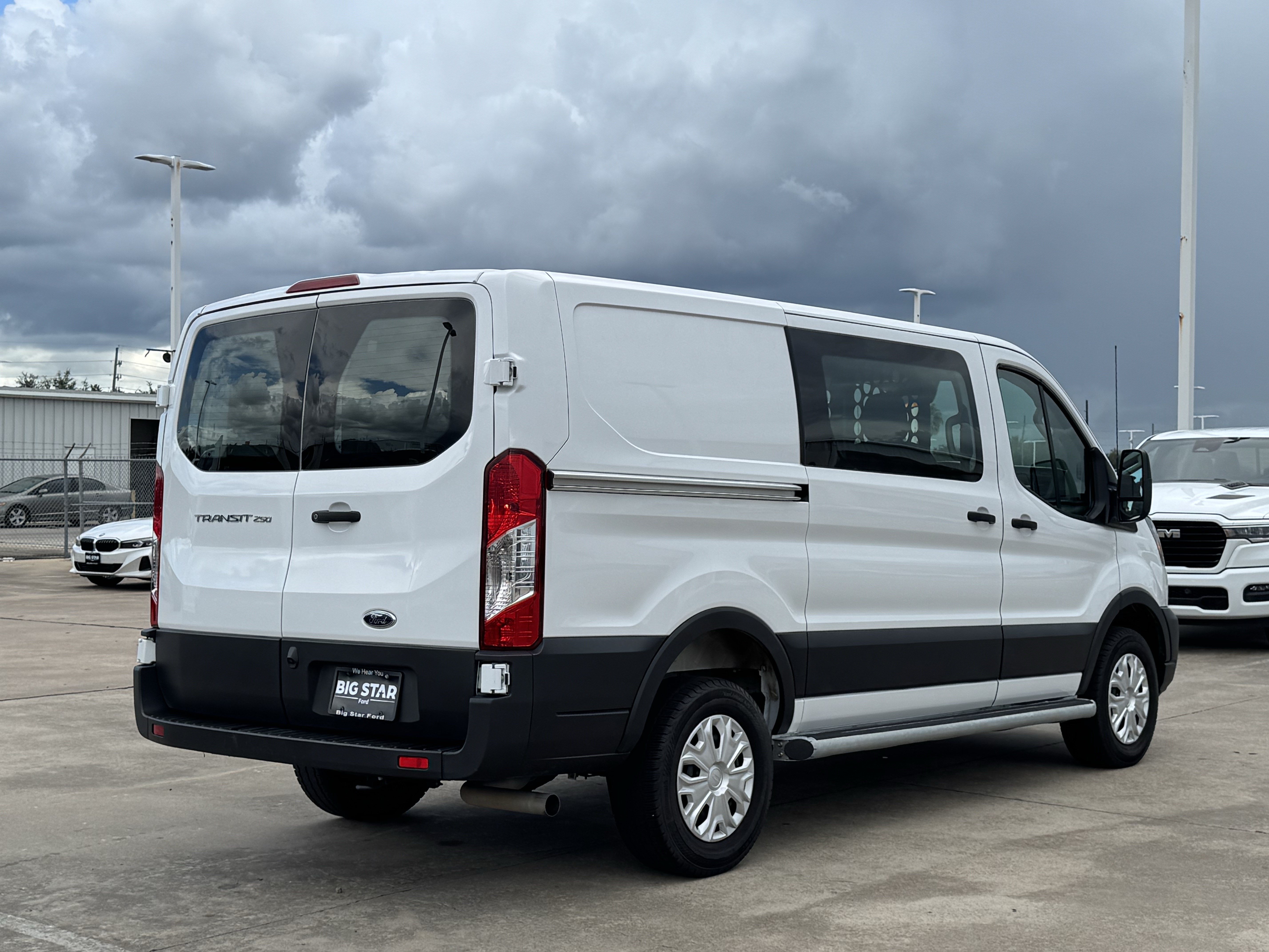 Certified 2025 Ford Transit 250 Low Roof w/ Exterior Upgrade Package RWD image 5