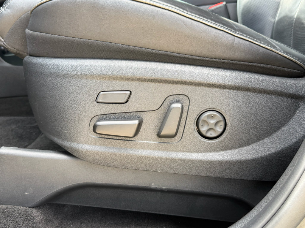 Used 2021 Hyundai Palisade Limited FWD image 21