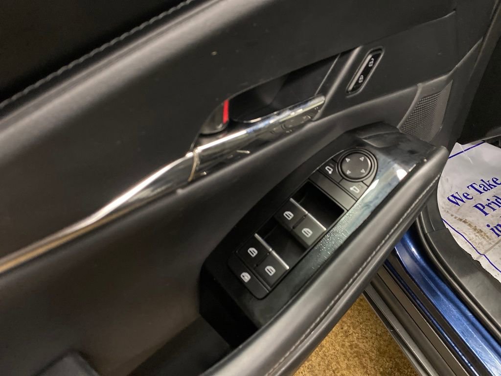 Used 2023 MAZDA CX-30 AWD 2.5 S w/ Preferred Package image 3