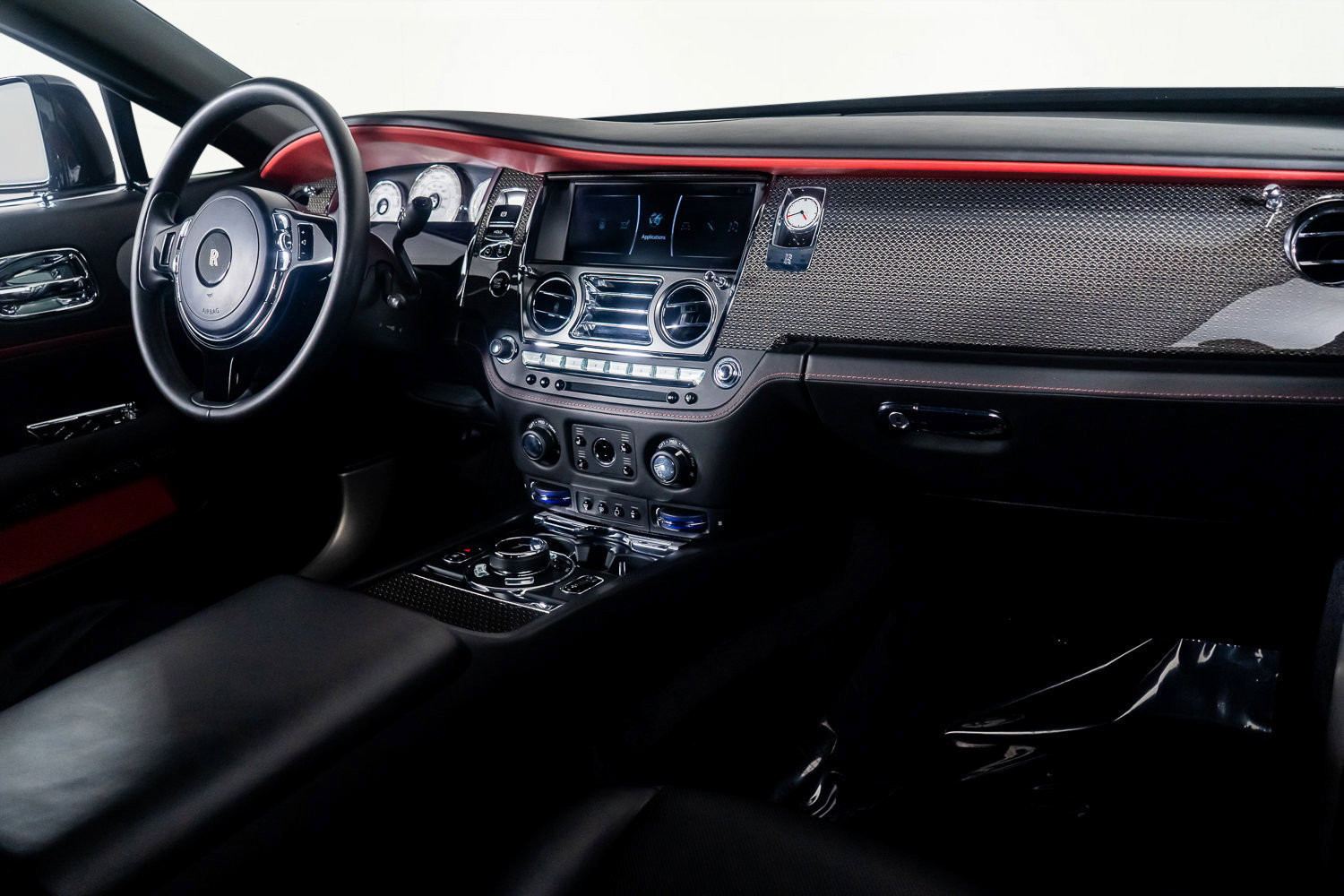 Used 2019 Rolls-Royce Wraith image 46