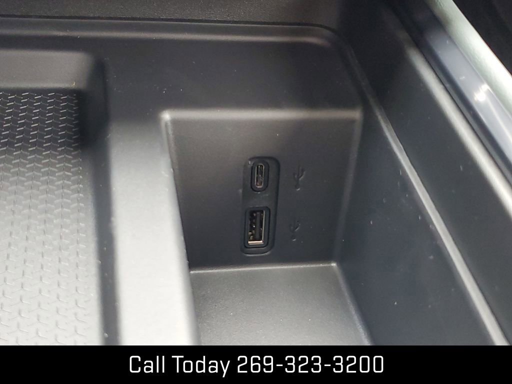 New 2026 GMC Acadia AT4 w/ Super Cruise Package image 36