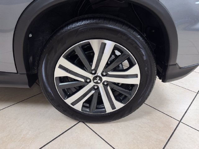 Used 2025 Mitsubishi Outlander Sport ES AWD/4WD image 19