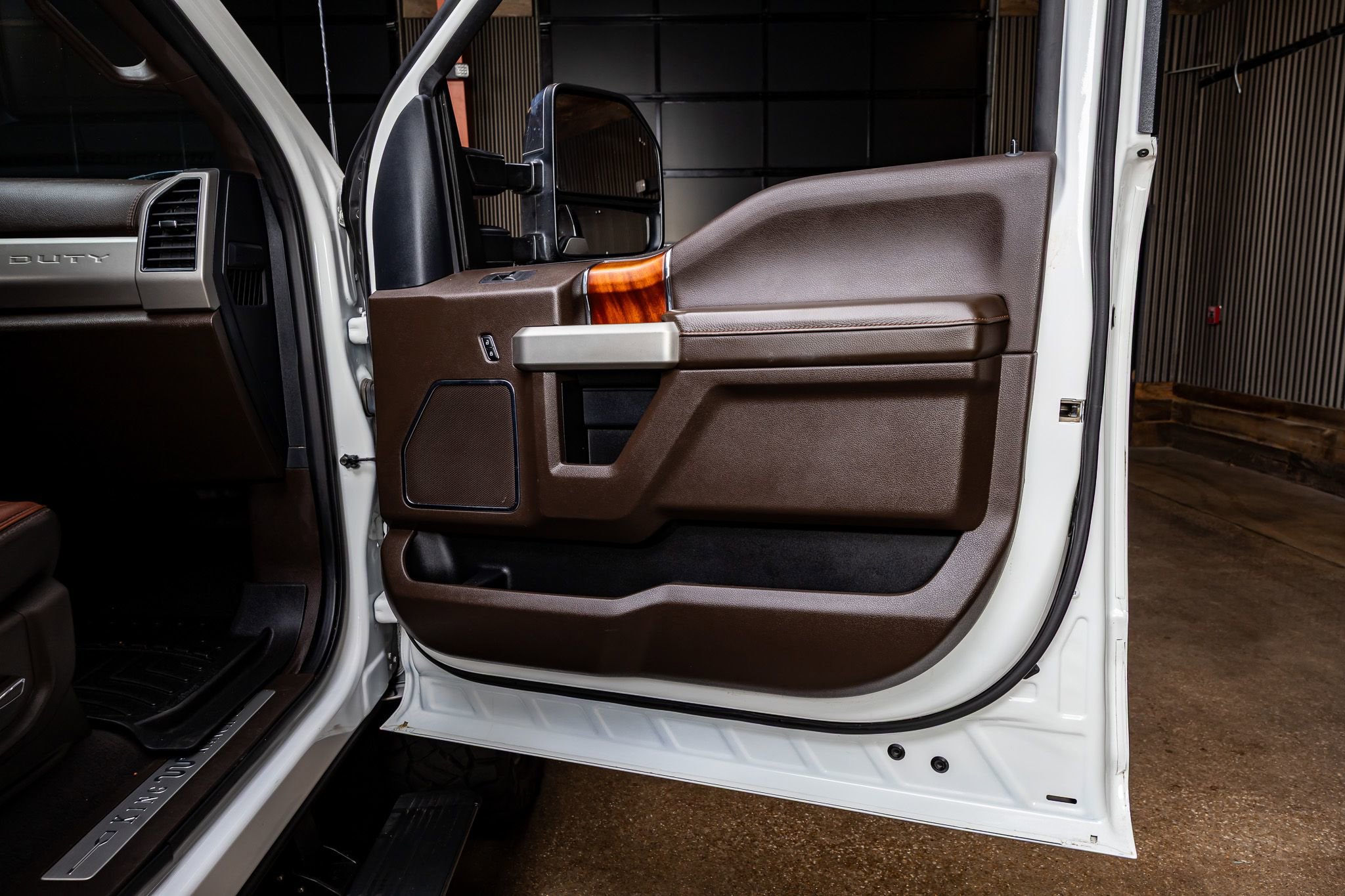 Used 2022 Ford F350 King Ranch w/ King Ranch Ultimate Package image 37