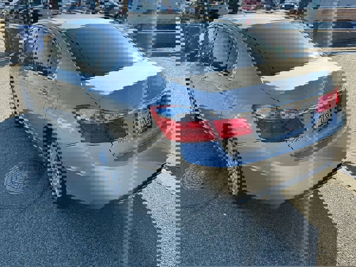 Used 2014 Honda Accord EX image 4