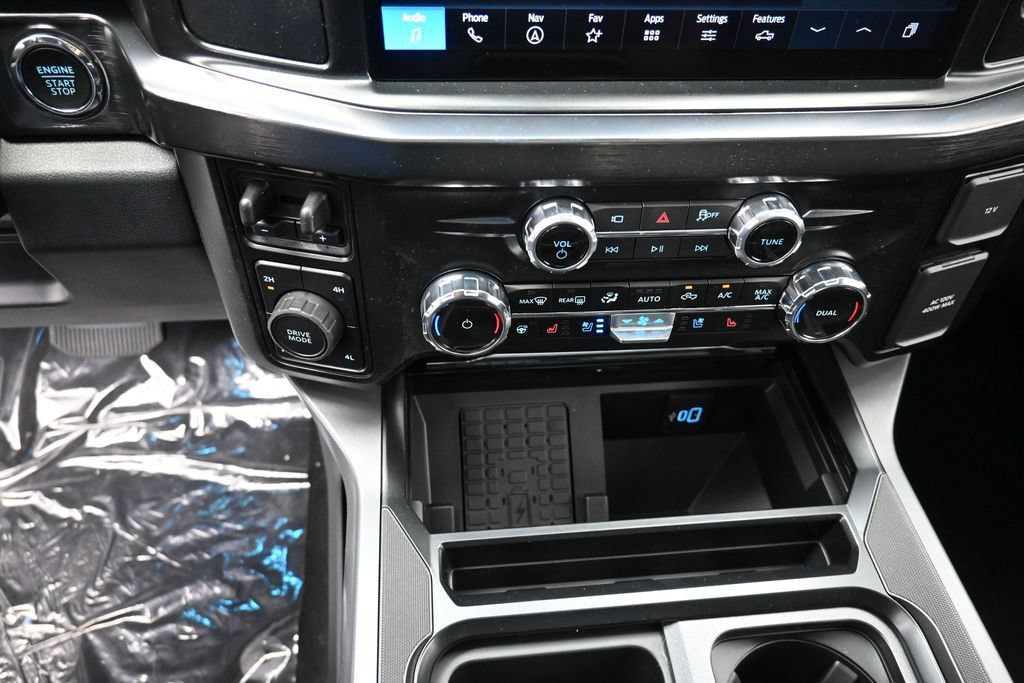 New 2026 Ford F250 Lariat w/ Chrome Package AWD/4WD image 9
