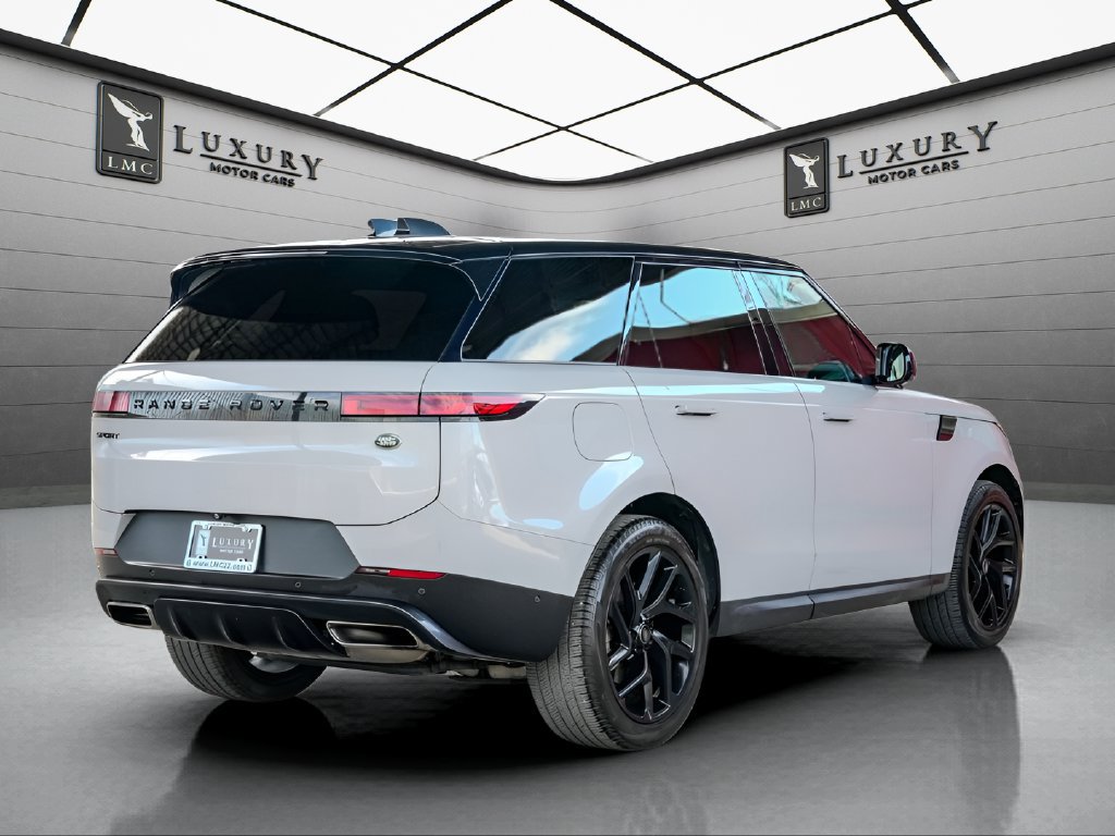 Used 2023 Land Rover Range Rover Sport SE AWD/4WD image 11