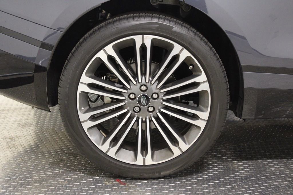 Used 2024 Land Rover Range Rover Velar Dynamic HSE image 14