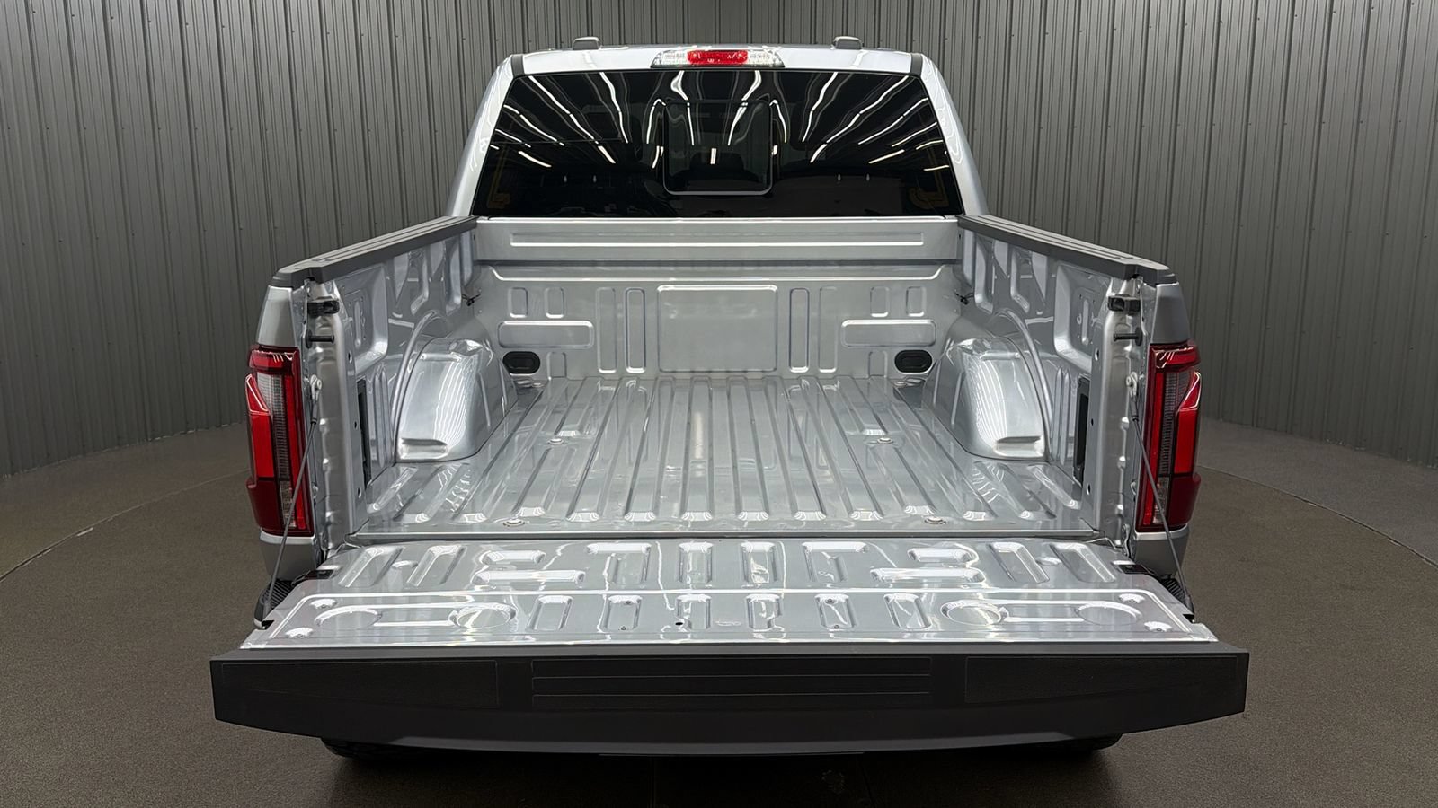Used 2026 Ford F150 Lariat AWD/4WD image 18