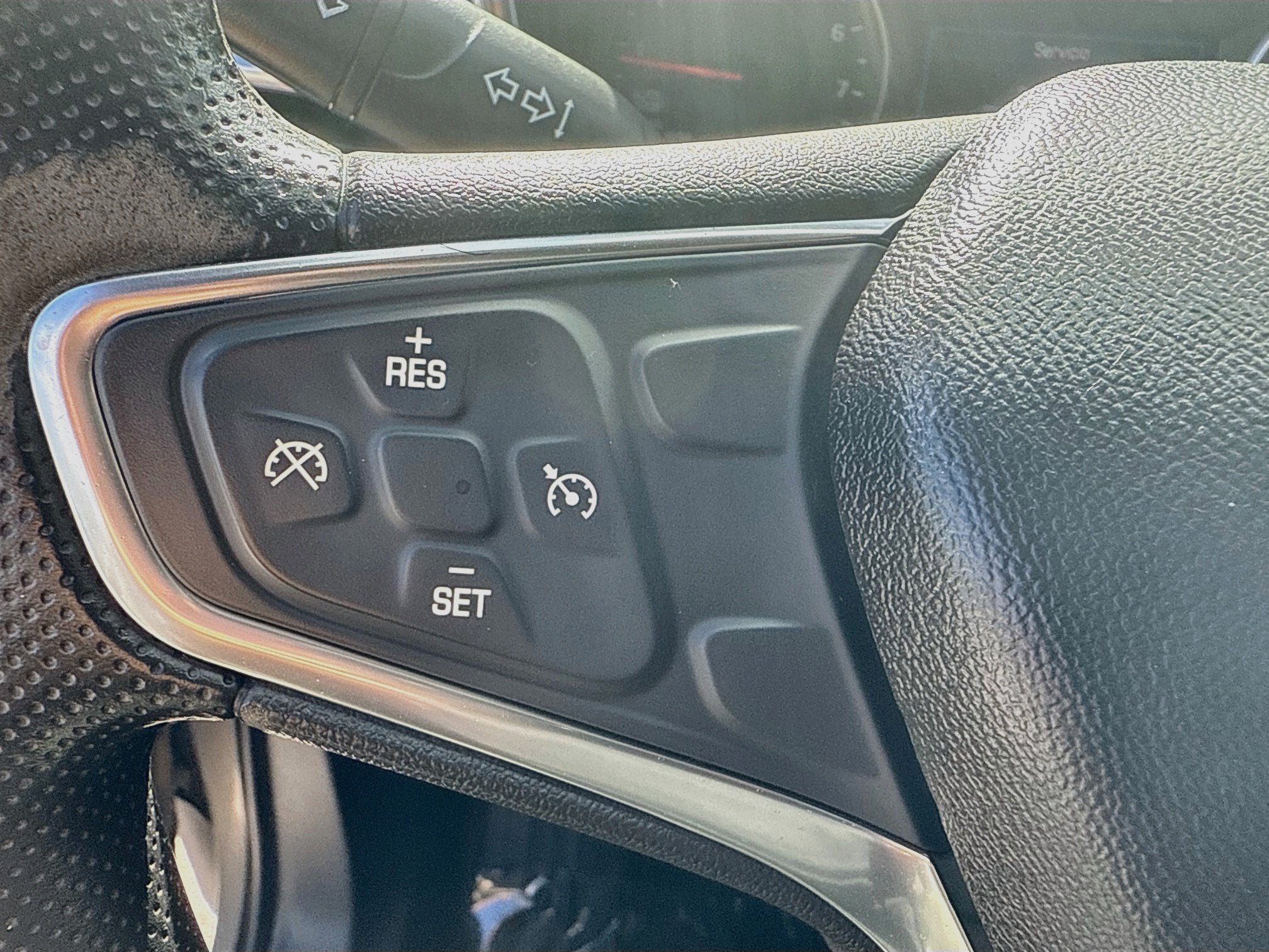 Used 2019 Chevrolet Equinox LT FWD image 36