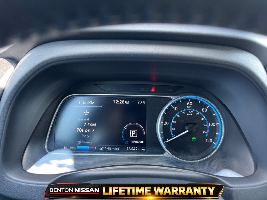 Used 2025 Nissan Leaf SV Plus FWD image 16