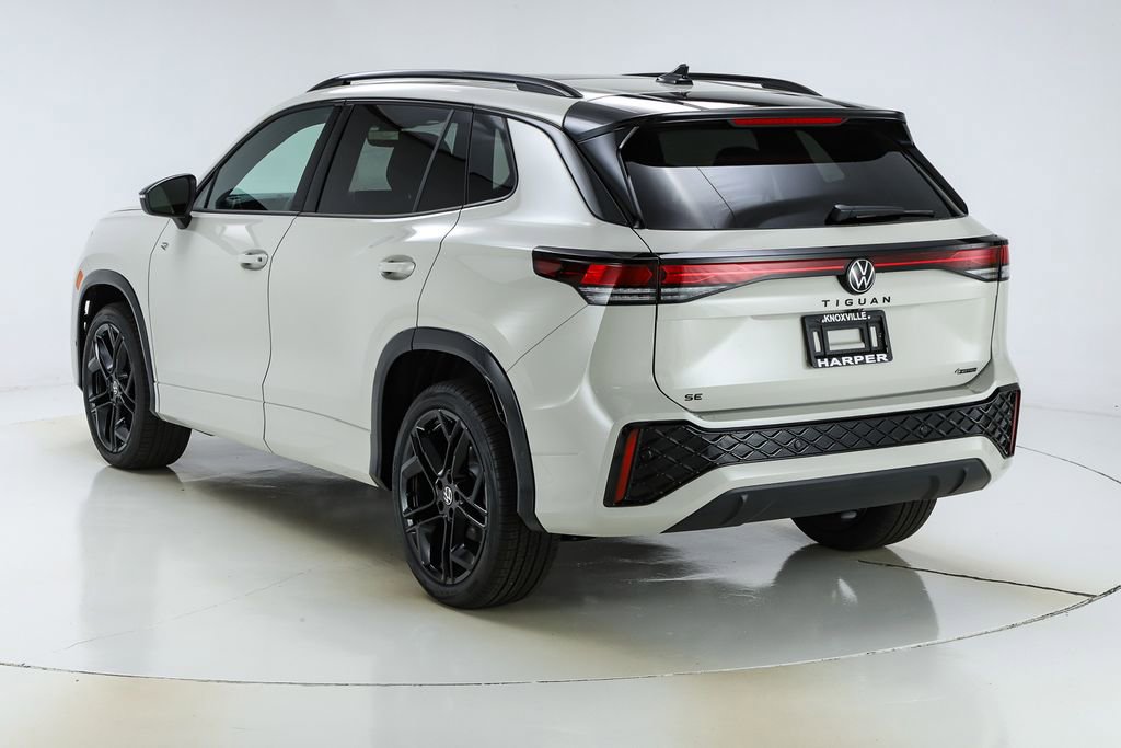 New 2026 Volkswagen Tiguan SE R-Line image 46