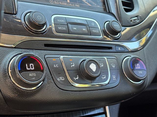 Used 2018 Chevrolet Impala Premier FWD image 19