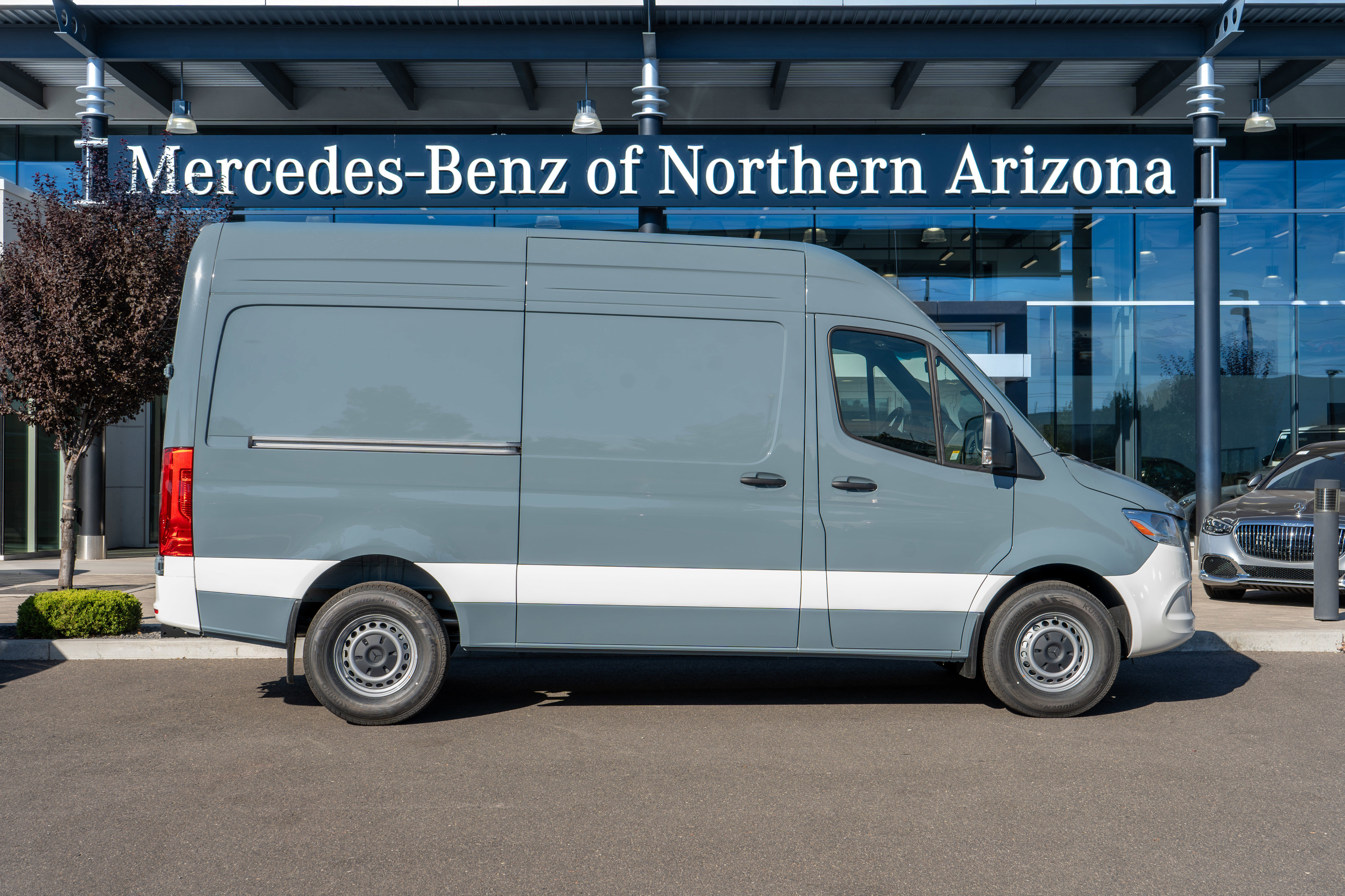 Certified 2025 Mercedes-Benz Sprinter 2500 image 1