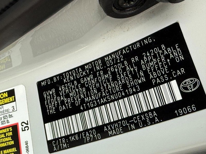 Used 2022 Toyota Camry SE image 32