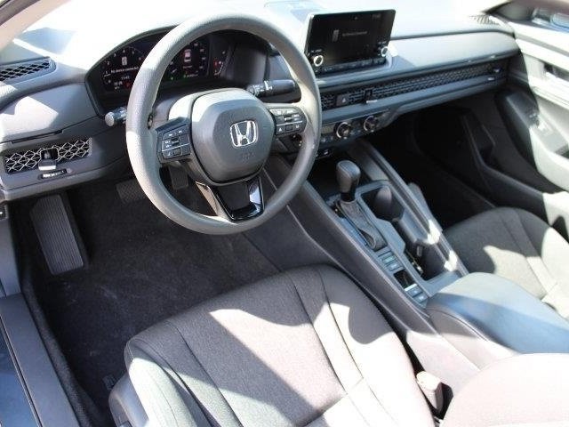 Used 2024 Honda Accord EX image 10
