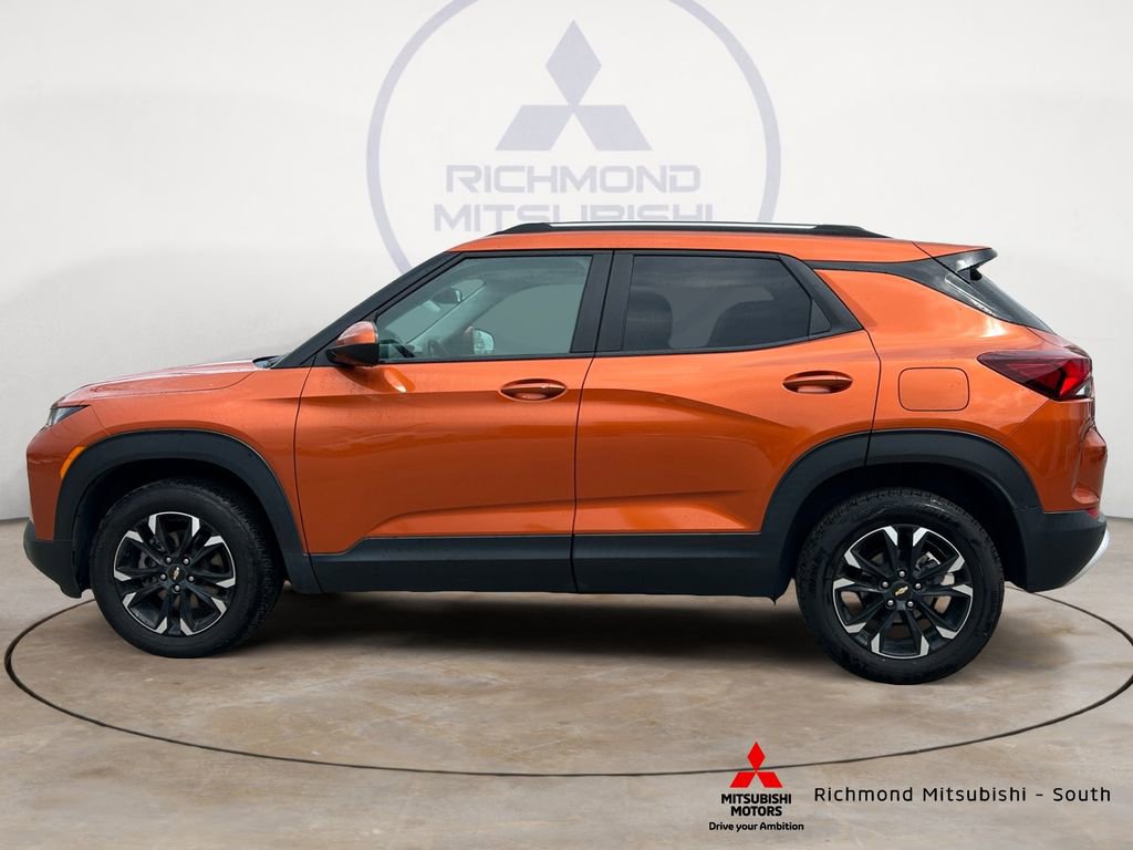 Used 2022 Chevrolet TrailBlazer LT w/ Convenience Package AWD/4WD image 6