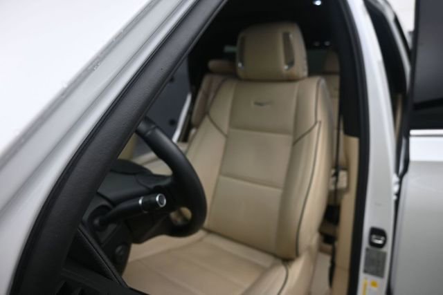 Used 2023 Cadillac Escalade Premium Luxury AWD/4WD image 11