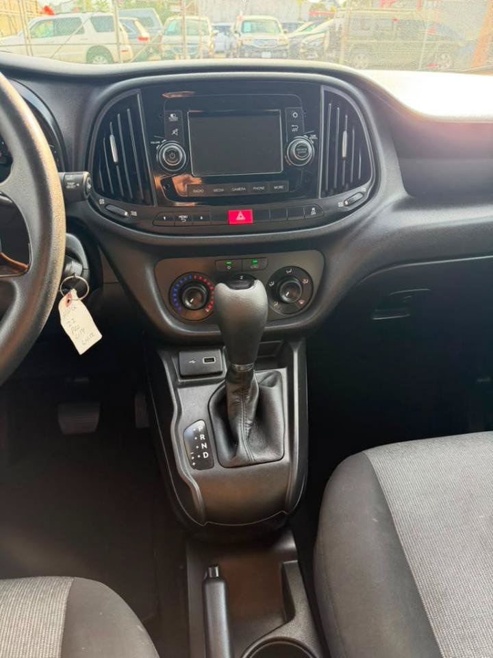 Used 2022 RAM ProMaster City Tradesman FWD image 23