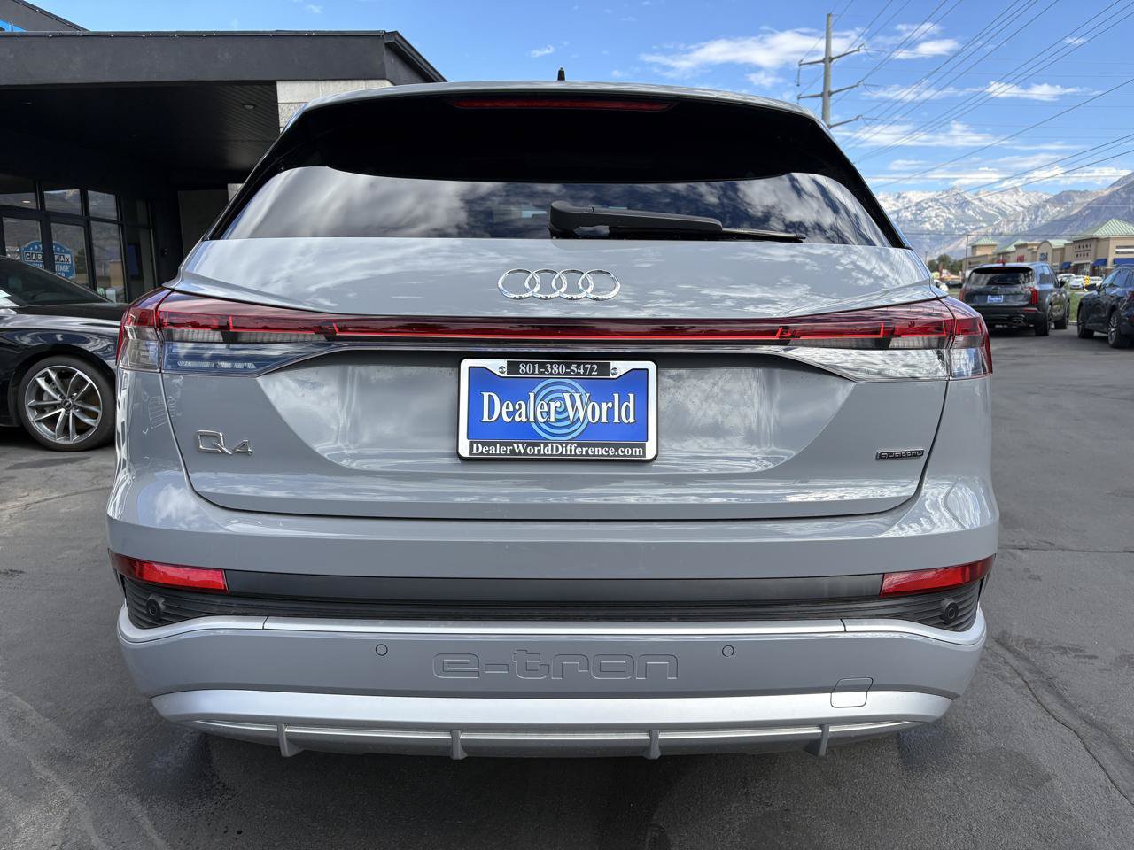 Used 2024 Audi Q4 e-tron Premium w/ Convenience Package AWD/4WD image 18