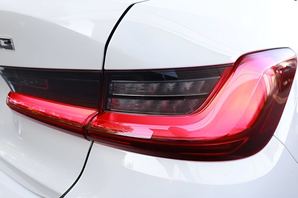 Used 2022 BMW M3 w/ Executive Package RWD image 41