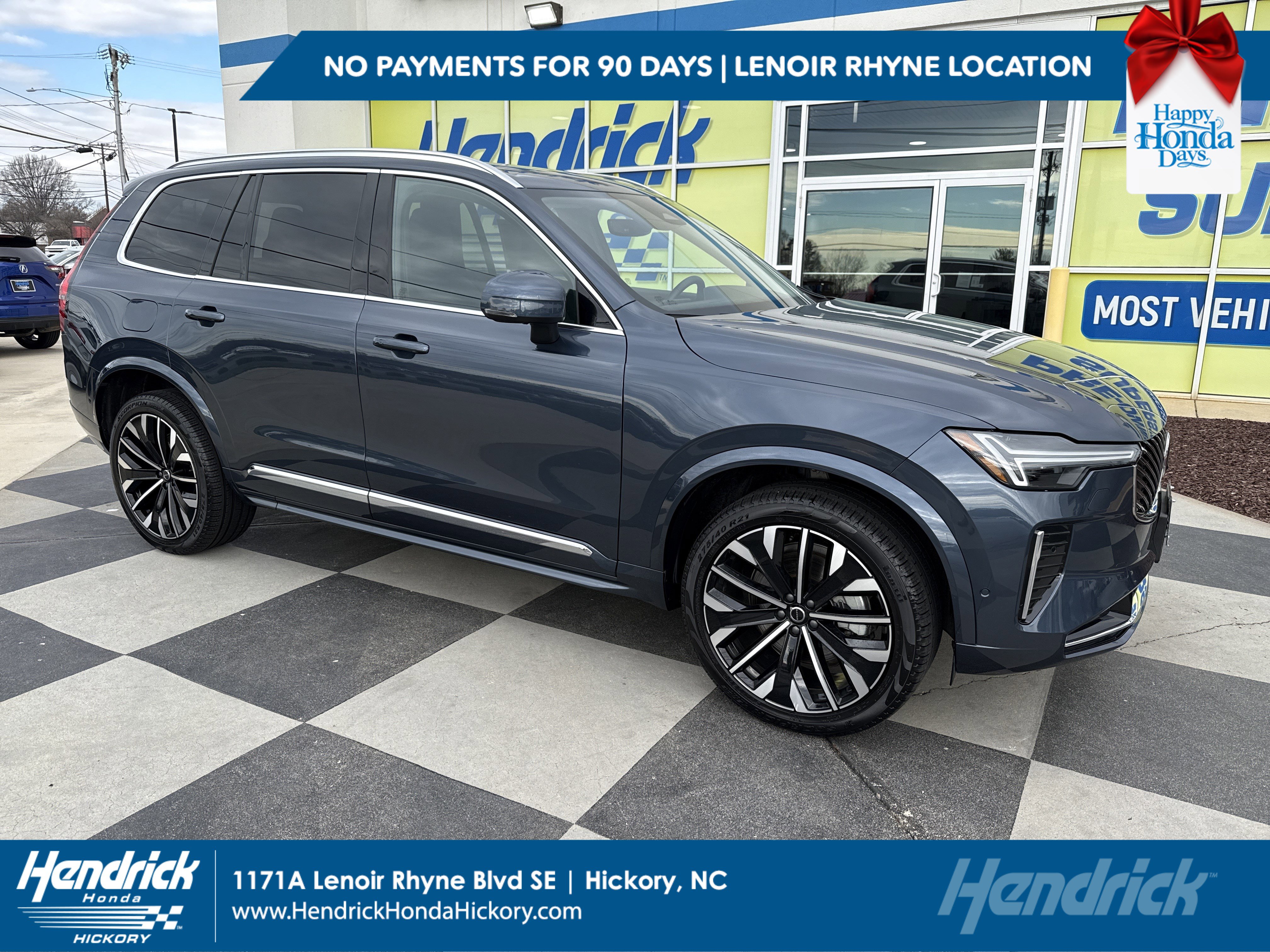 Used 2025 Volvo XC90 B6 Plus