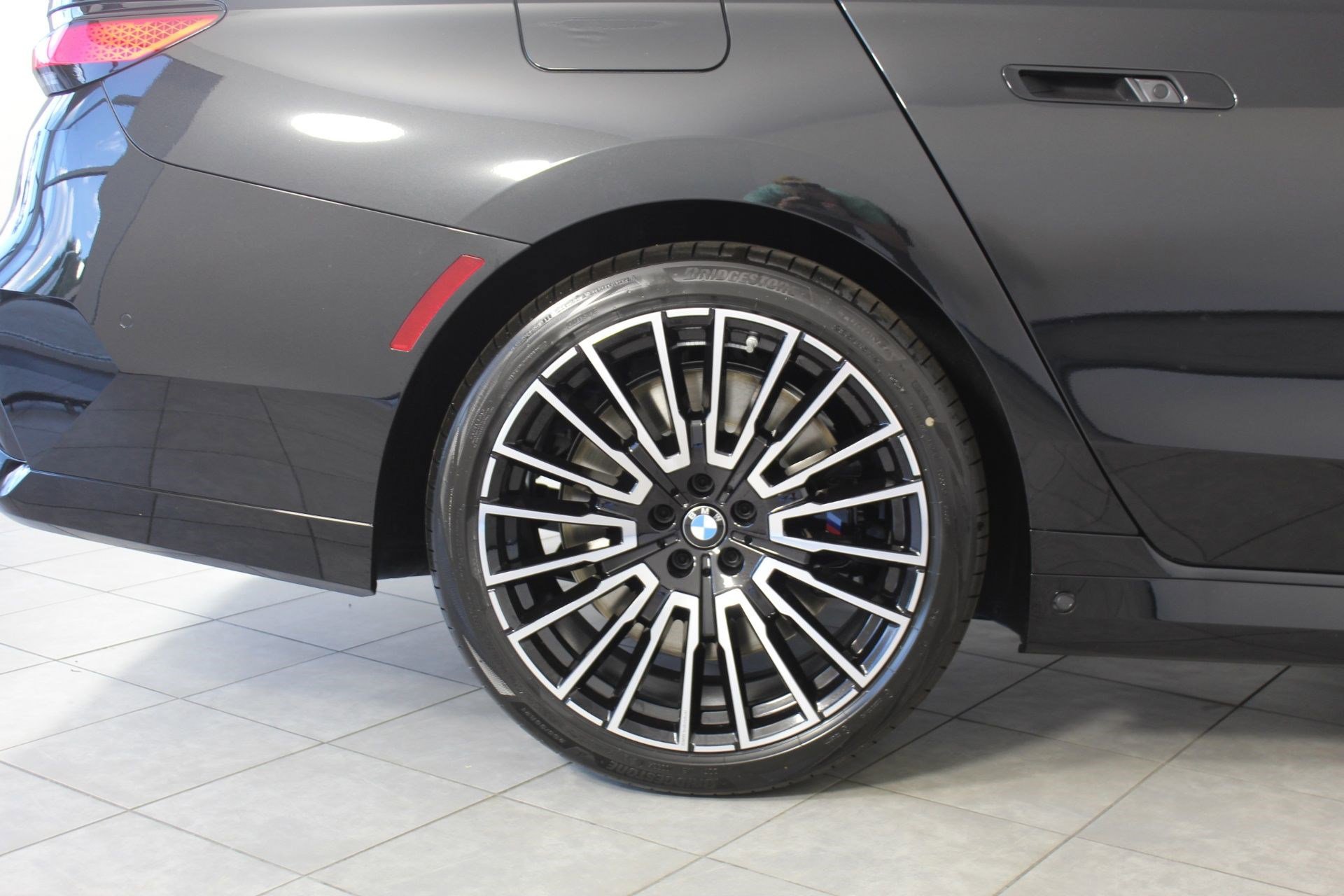 New 2026 BMW 760i xDrive w/ Executive Package image 10