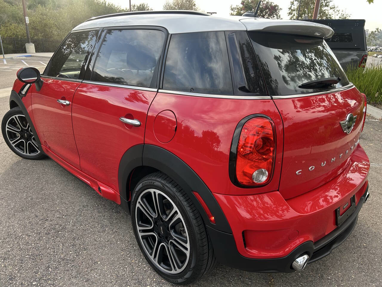 Used 2015 MINI Cooper Countryman S image 3