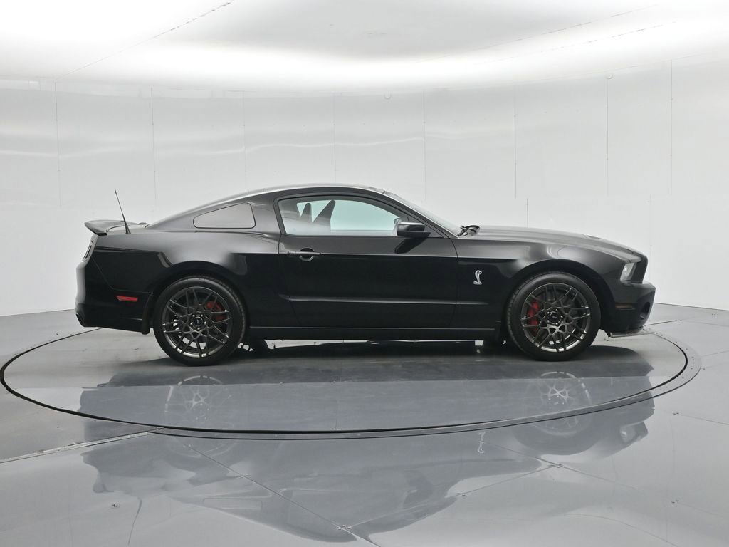 Used 2014 Ford Mustang Shelby GT500 w/ Equipment Group 821A image 24