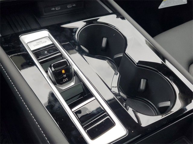 New 2025 Volkswagen Atlas SE image 33