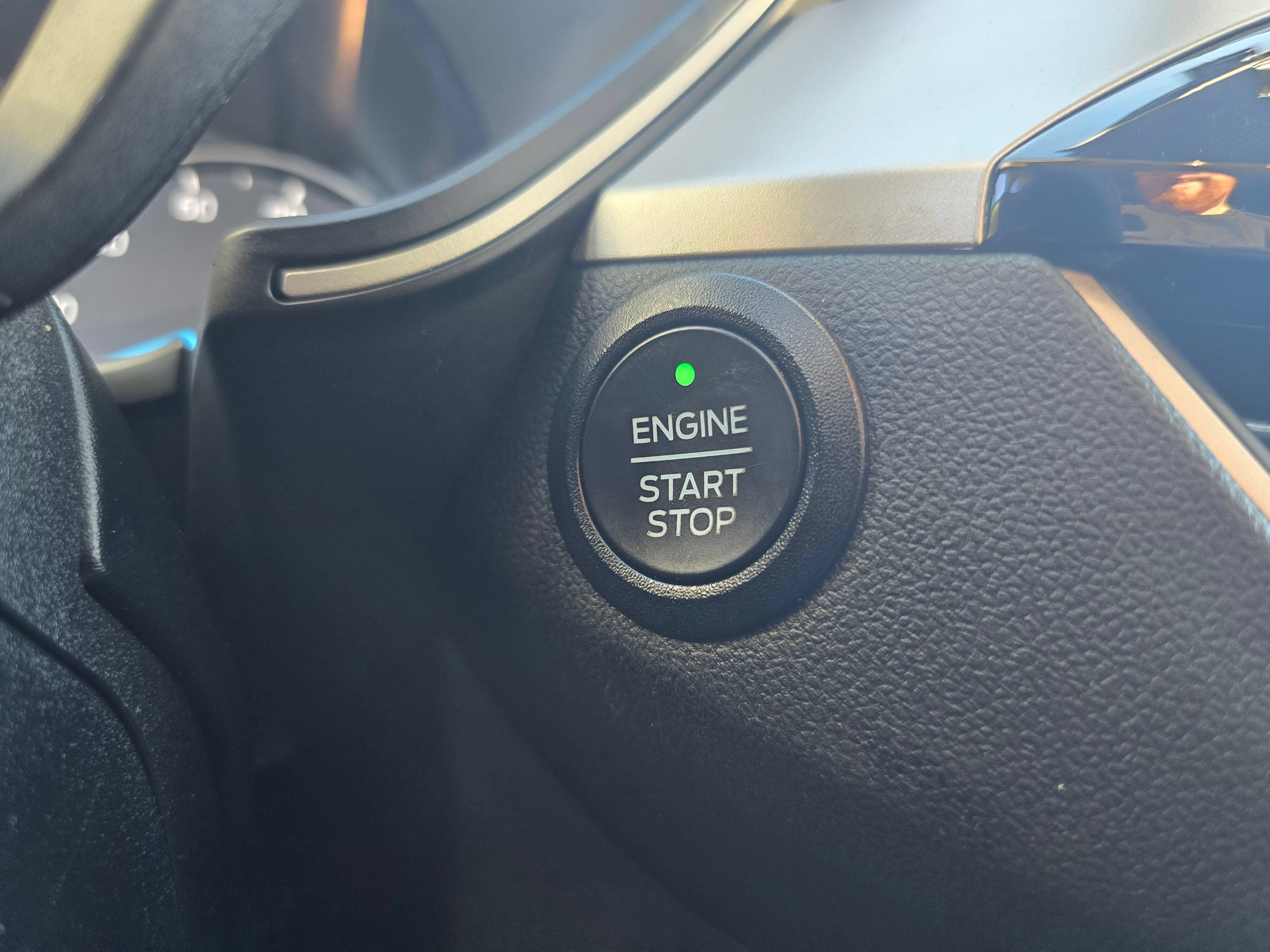 Certified 2022 Ford Escape SE AWD/4WD image 33
