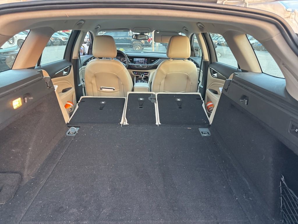 Used 2019 Buick Regal Essence w/ Sights and Sounds Package image 9