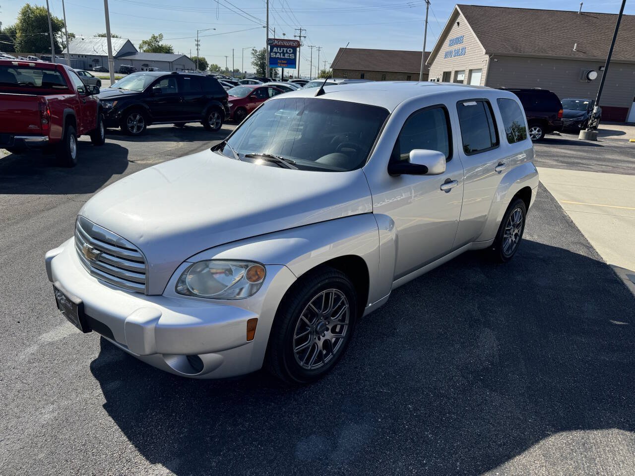 Used 2010 Chevrolet HHR LT FWD image 6