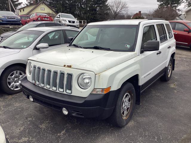Used 2016 Jeep Patriot Sport image 2