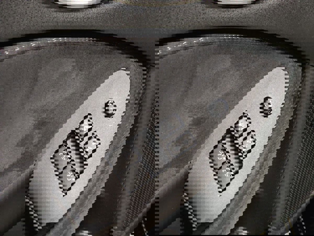 Used 2009 Nissan 370Z Touring image 20