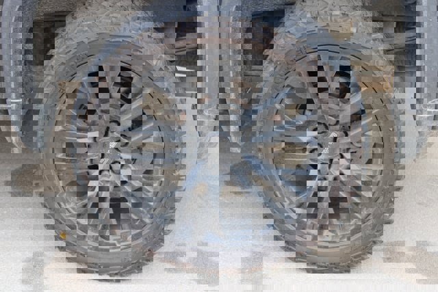 Used 2021 GMC Sierra 1500 AT4 w/ AT4 Premium Package image 31