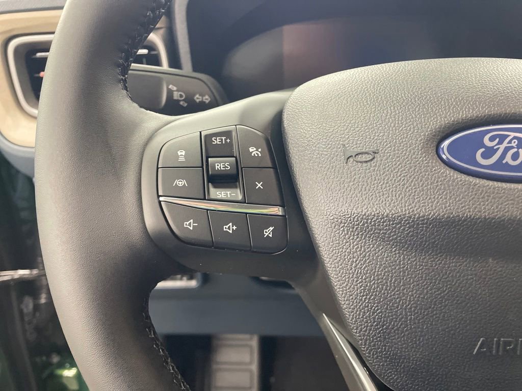 New 2025 Ford Maverick Lariat w/ 4K Tow Package image 19