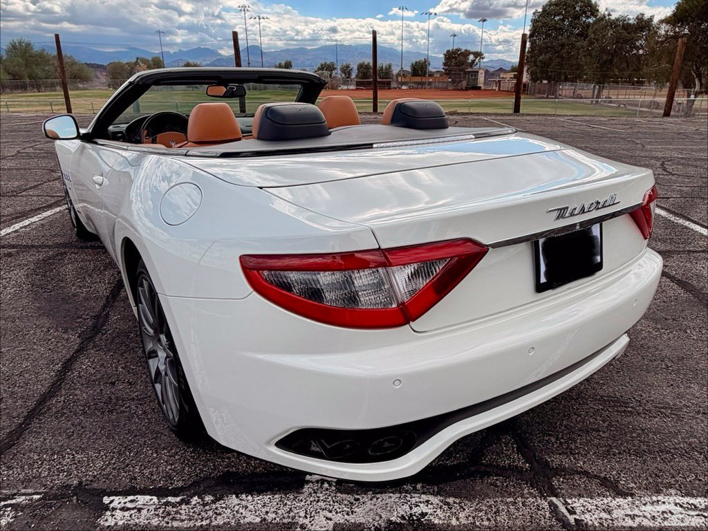 Used 2014 Maserati GranTurismo Convertible RWD image 14