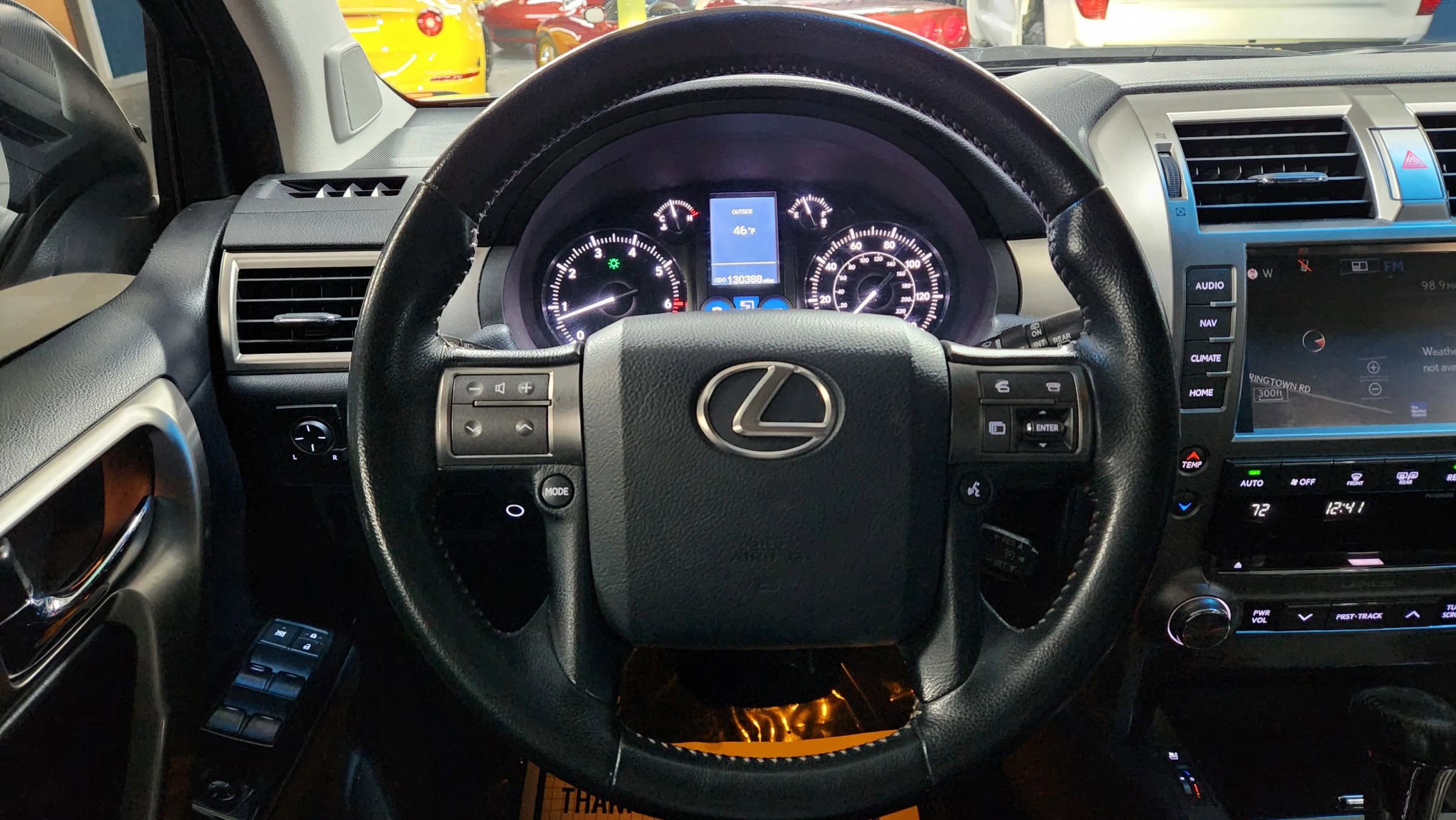 Used 2015 Lexus GX 460 image 26