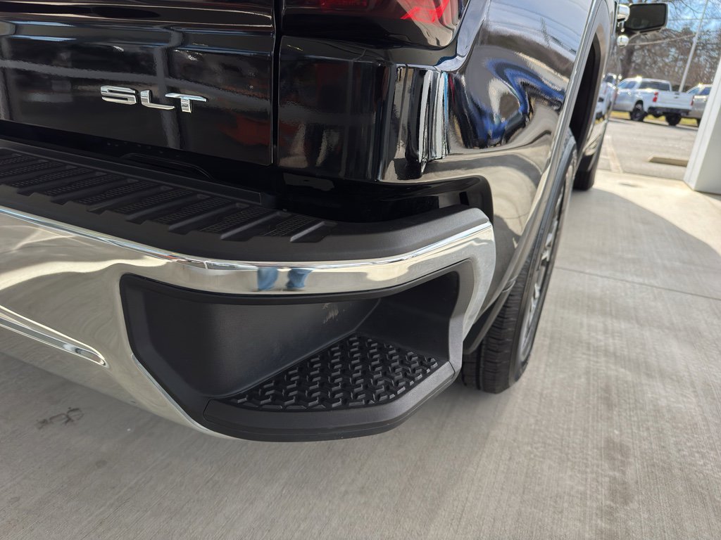 Used 2025 GMC Sierra 1500 SLT image 7