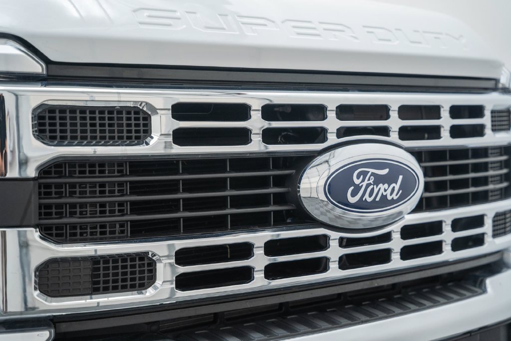 Used 2026 Ford F250 XLT w/ Tremor Off-Road Package AWD/4WD image 11