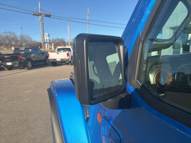 Used 2023 Jeep Gladiator Mojave w/ Cold Weather Group image 38