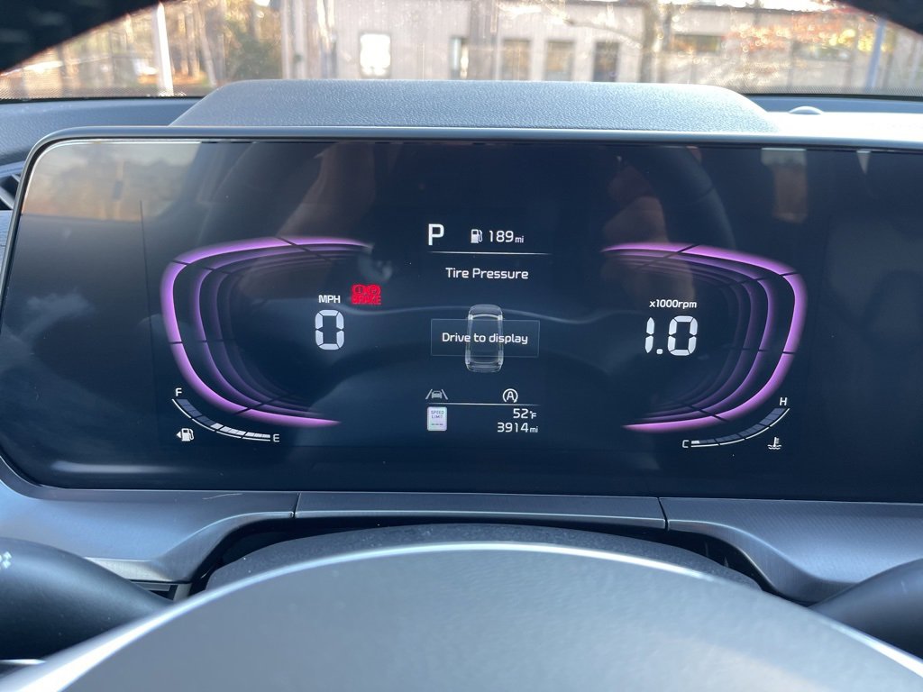 Used 2025 Kia Telluride S image 9